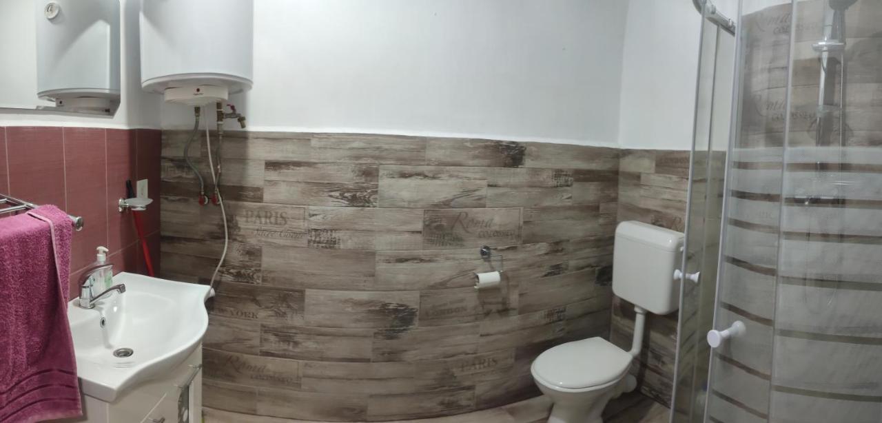 Apartament Karina Μπάια Μάρε Εξωτερικό φωτογραφία